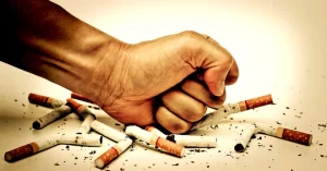 Dù nói nhiều lắm rồi nhưng bạn vẫn sẽ “rùng mình” về những tác hại này của việc hút thuốc lá